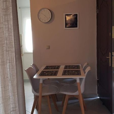 Michalis, 2-Bedroom Apartment In Saranda Exterior photo